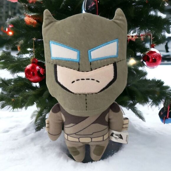 Batman VS Superman Armored Plush Phunny Kid Robot Loot Crate Gray Stuffed Toy - Picture 1 of 16
